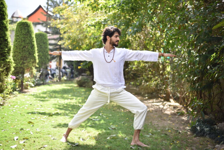 יונתן אצבאן