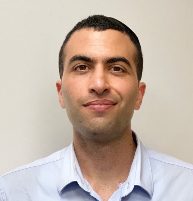 דניאל ניאזוב